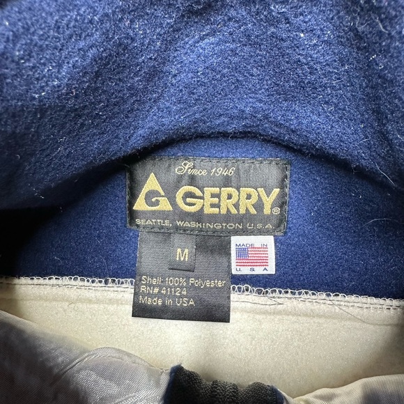 Fleece Vest - Picture 4 of 5